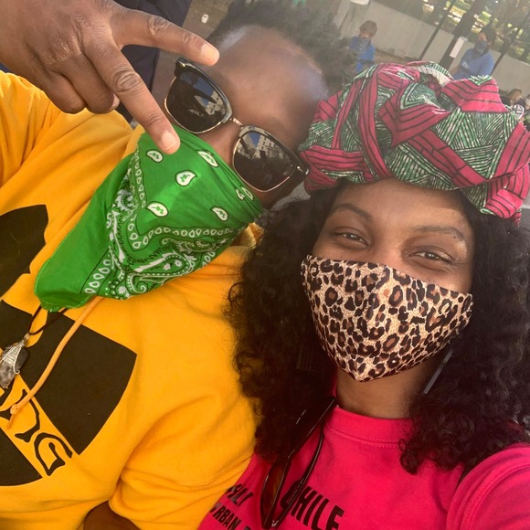 Meet your Posher, Em - Picture 1 of 1